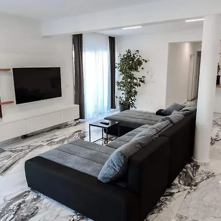 Daire Luxury Jasna 1 *