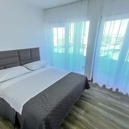 شقة Luxury Jasna 1 بيبينيا