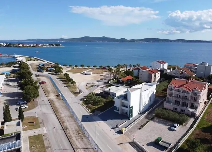 Luxury Jasna 1 アパート