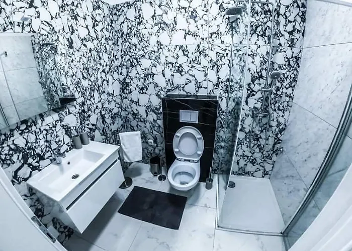 アパート Luxury Jasna 1 ビビニェ